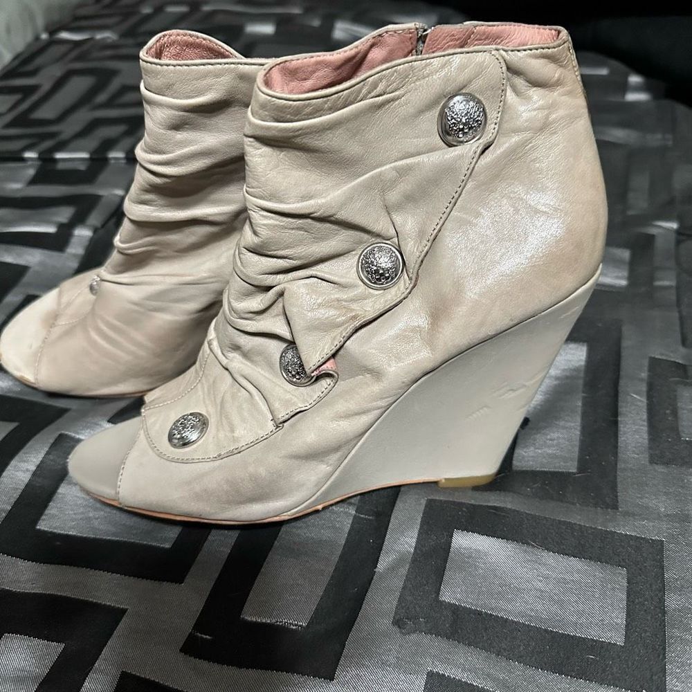 Vince Camuto creame peep toe bootie wedges , leather upper lining